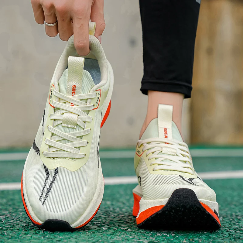 Running Shoes Carbon Board Spe - огляд і ціна Running Shoe Carbon